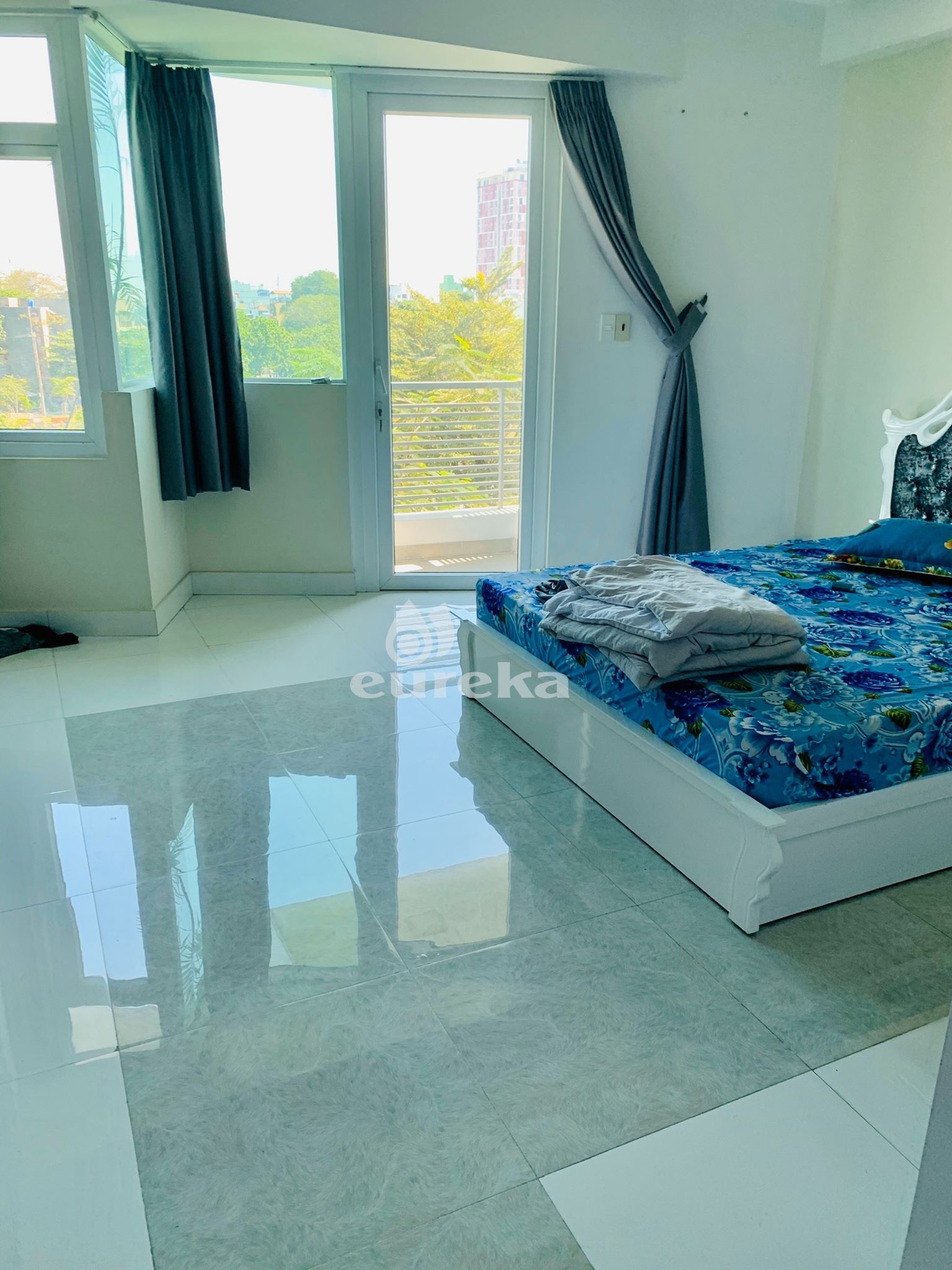 Apartment For Rent In  Xo Viet Nghe Tinh